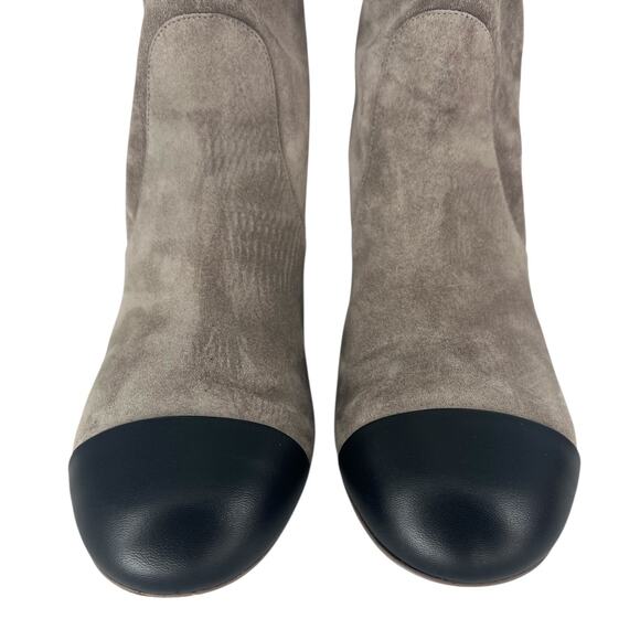 Chanel 2024 Cap Toe Interlocking CC Logo Suede Boots - Picture 7 of 15